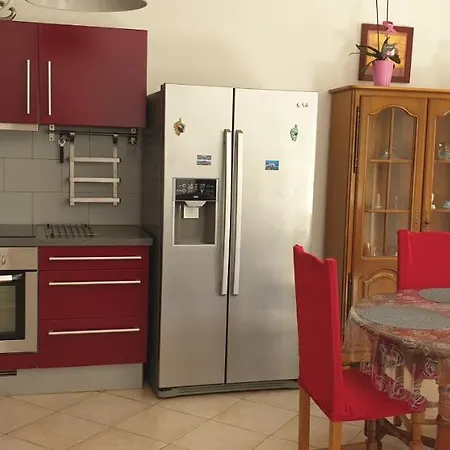 Tres Bel Appartement,proche Et Centre Ville. Apartment *